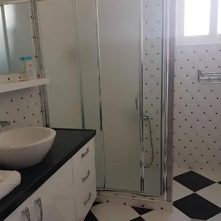 Krystyna Apartment- Near The Beach *