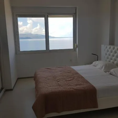 Krystyna Apartment- Near The Beach