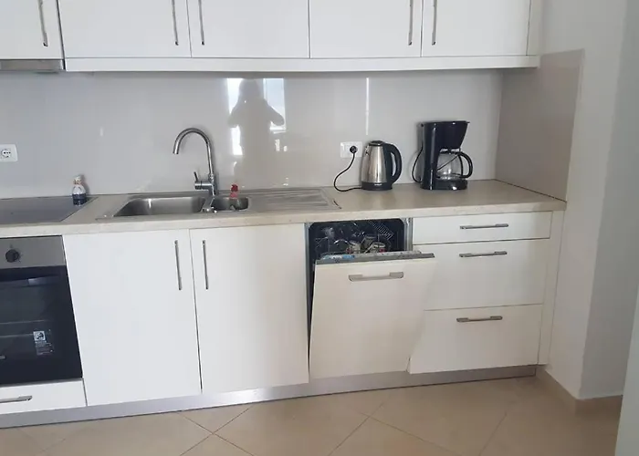 Krystyna Apartment- Near The Beach Apartament