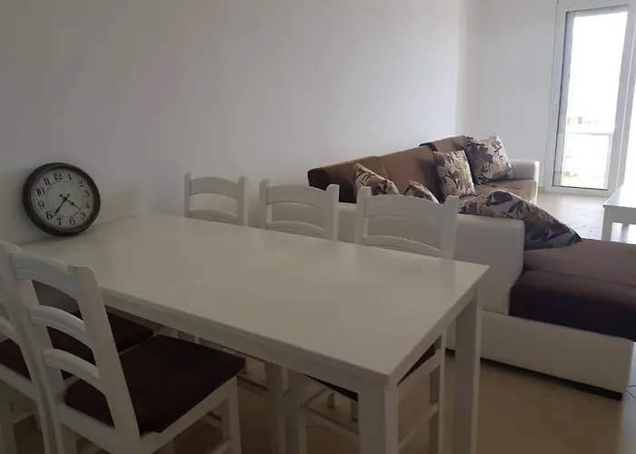 Krystyna Apartment- Near The Beach