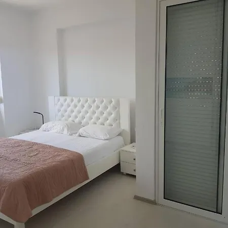 Appartement Krystyna Apartment- Near The Beach *
